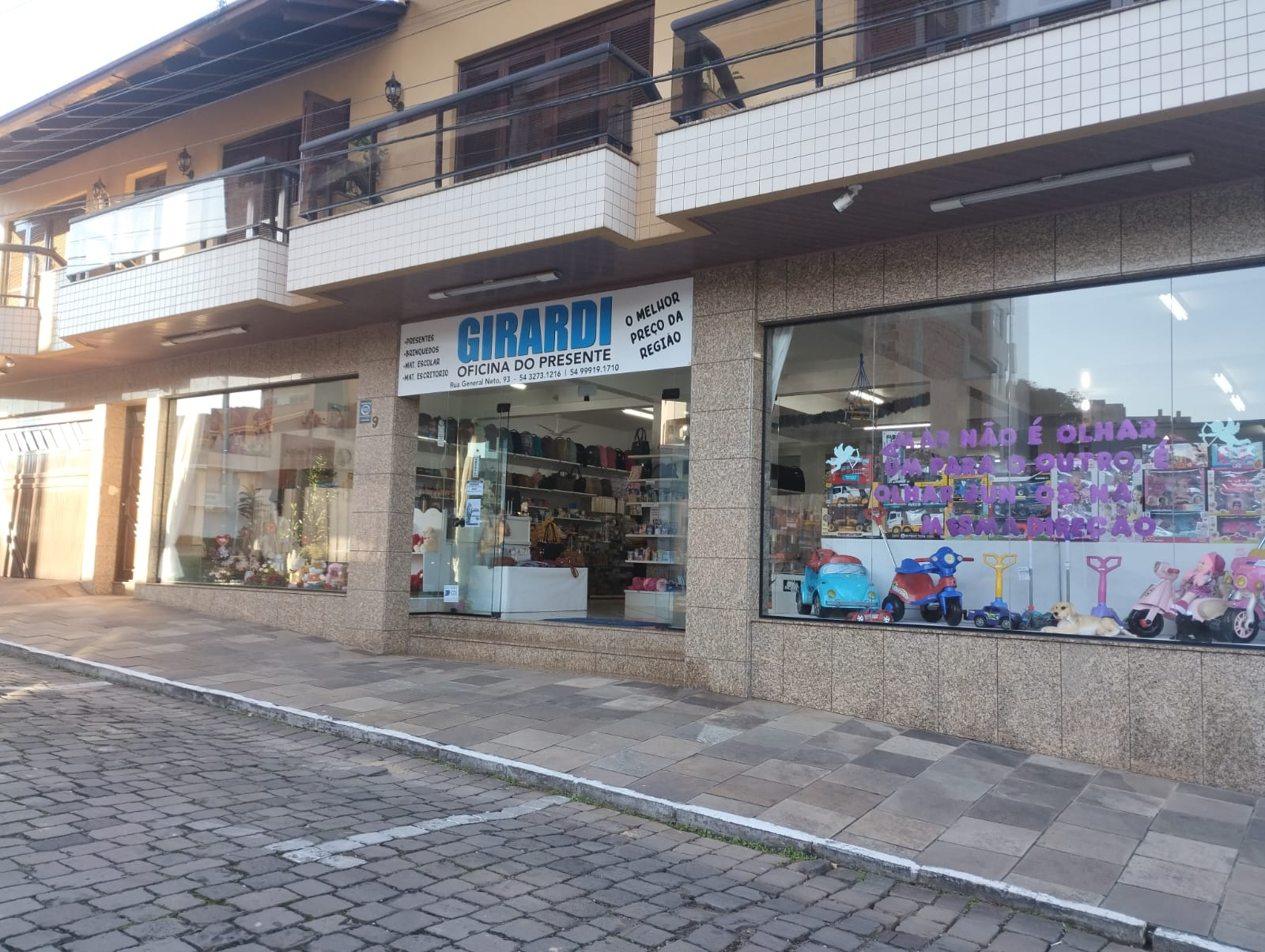 Fachada Girardi